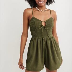 Aerie Medium Green Keyhole Romper 100% Cotton Pockets NWOT
